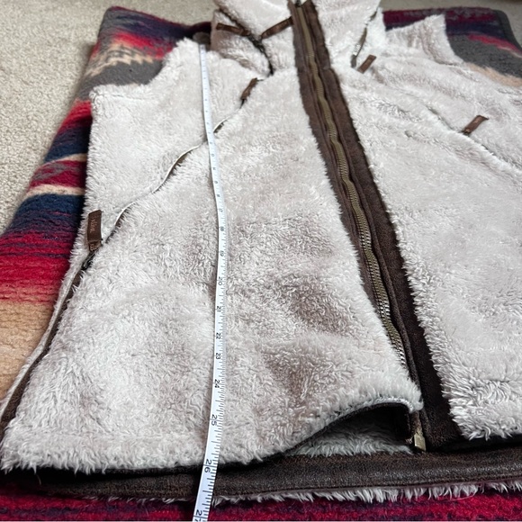 Kuhl Womens Flight Vest Size Large in color “Stone” - Picture 4 of 8